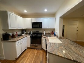 62 Egmont St in Brookline, MA - Building Photo