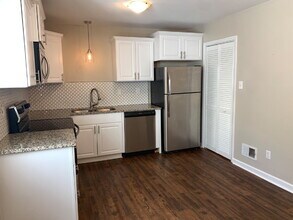 228 Waldo St in Cary, NC - Building Photo - Building Photo