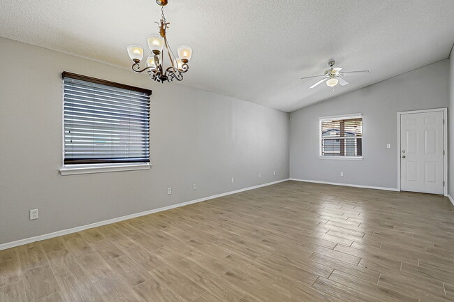 12125 St Crispin Ave in El Paso, TX - Building Photo - Building Photo
