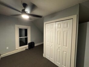 1 Cedar Ct in Amesbury, MA - Building Photo - Building Photo