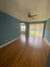 451 Rainbow Springs Terrace in Royal Palm Beach, FL - Foto de edificio - Building Photo