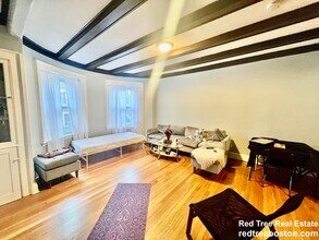 43 Boulevard Ter, Unit 1 in Boston, MA - Building Photo - Building Photo