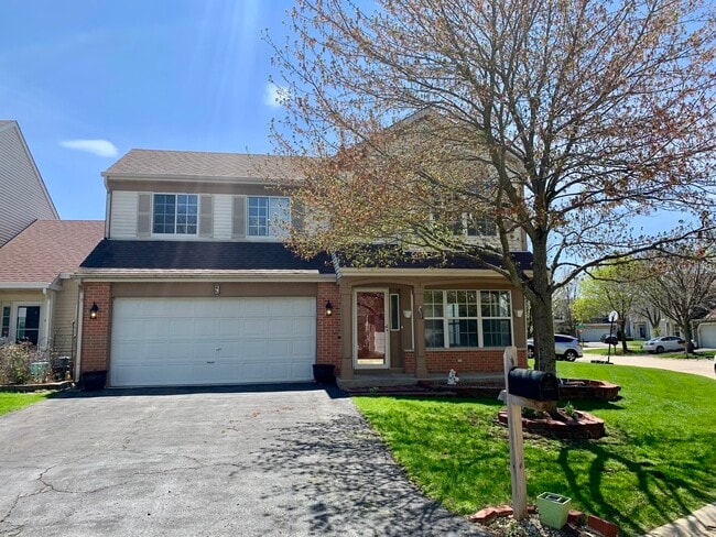 property at 6 Redbud Ct