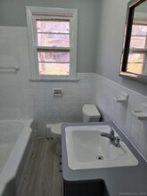 401 Farmington Ave in Waterbury, CT - Building Photo - Building Photo