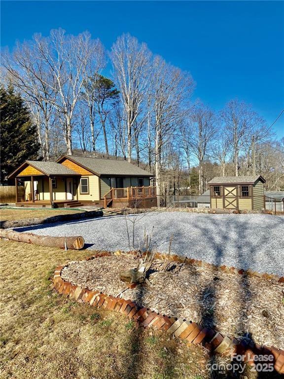 150 Oak Hill Rd in Candler, NC - Building Photo - Building Photo