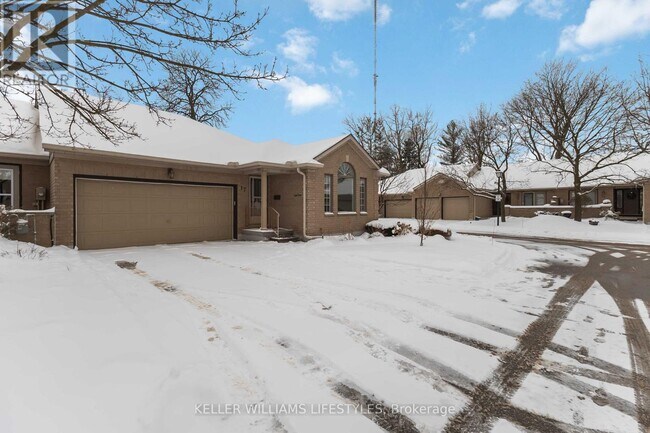 617 Wharncliffe Rd S in London, ON - Building Photo - Building Photo