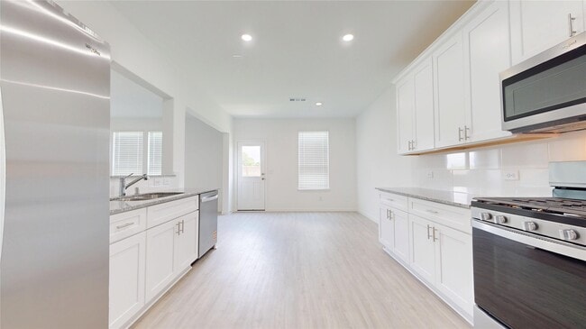 23422 Honey Spade Rd