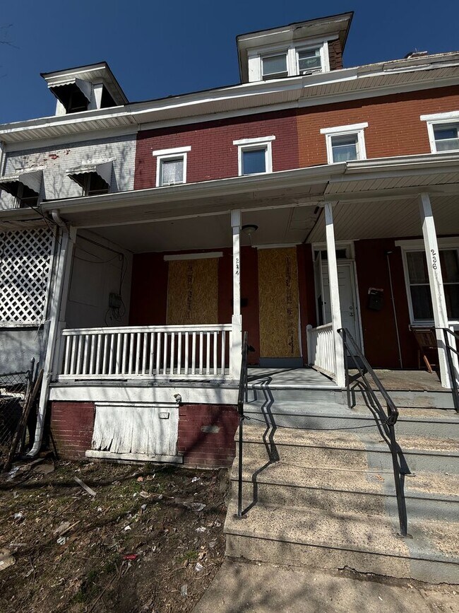 property at 234 Walnut Ave