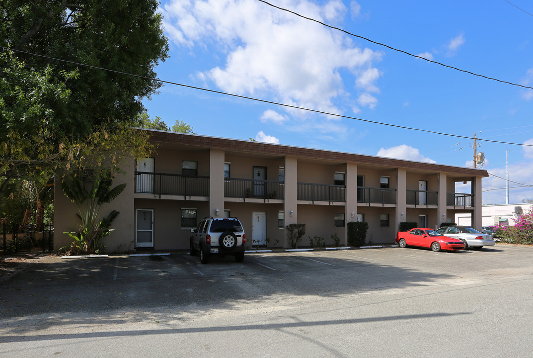 The Hatch Cover in Oakland Park, FL - Building Photo