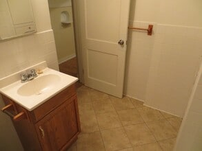 741 Newman Ave, Unit B in Jefferson, LA - Building Photo - Building Photo