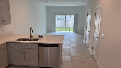 2096 Viewfinder St in Kissimmee, FL - Building Photo - Building Photo