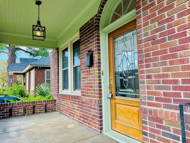 308 E 54th St in Savannah, GA - Building Photo - Building Photo