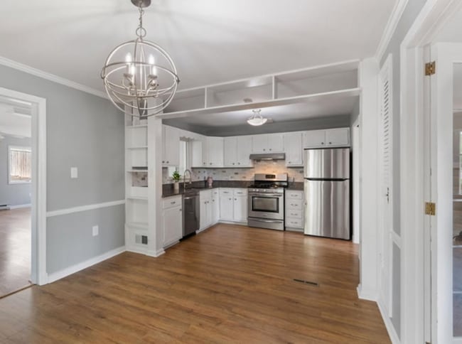7024 Statendam Ct in McLean, VA - Building Photo - Building Photo