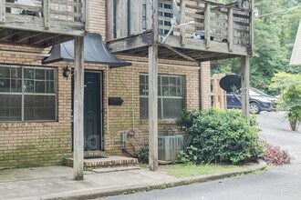 3312 Warringwood Dr in Hoover, AL - Building Photo - Building Photo