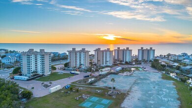 5700 Bonita Beach Rd SW in Bonita Springs, FL - Building Photo - Building Photo