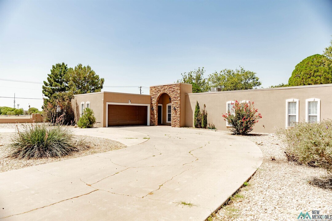 3500 Corlington Ln in Clovis, NM - Foto de edificio