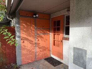 616 W Foster Ave in State College, PA - Building Photo - Building Photo