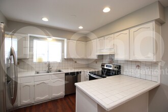 2522 E Don Carlos Ave in Tempe, AZ - Foto de edificio - Building Photo
