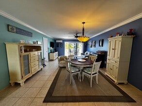 2601 S Roosevelt Blvd in Key West, FL - Building Photo - Building Photo