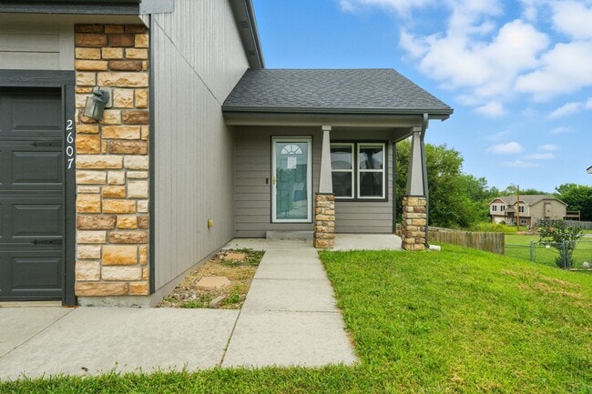 2607 Paige Ln in Junction City, KS - Building Photo - Building Photo