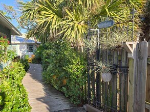 410 N Federal Hwy, Unit 2 in Lake Worth, FL - Building Photo - Building Photo