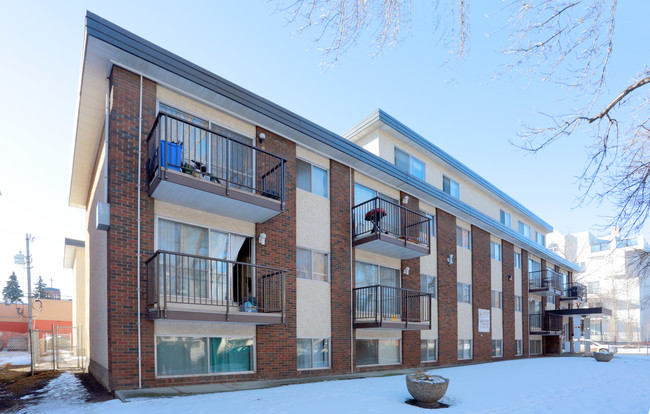 Kayton Place Apartments in Edmonton, AB - Building Photo - Primary Photo