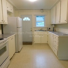 27 Johnson Heights in Waterville, ME - Building Photo - Building Photo