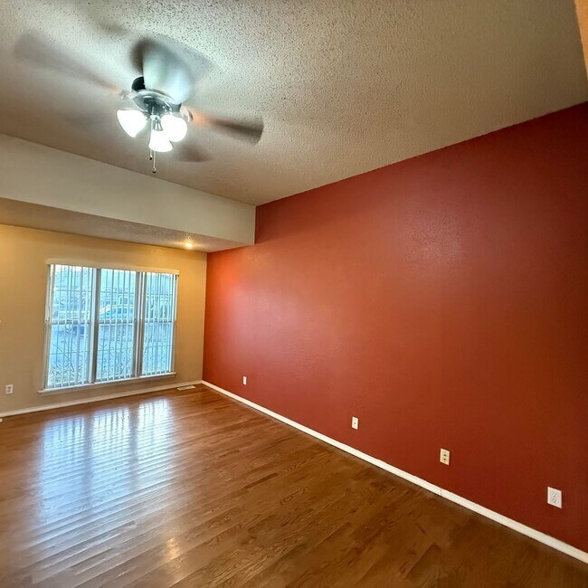 1209 A Flora St in Nixa, MO - Building Photo - Building Photo