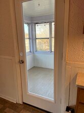 15 Russell Ave S, Unit 2 in Minneapolis, MN - Building Photo - Building Photo
