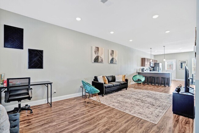 property at 541 New S Dr