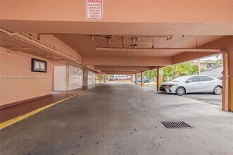 420 NW 12th Ave in Miami, FL - Building Photo - Building Photo