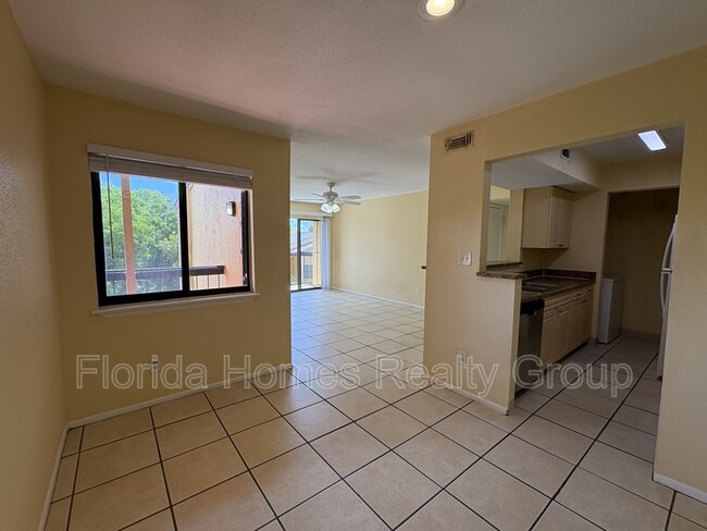 property at 2905 Winkler Ave