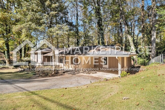 2542 Melinda Dr NE in Atlanta, GA - Building Photo - Building Photo