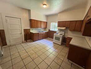 2516 Dupont St in Shreveport, LA - Building Photo - Building Photo