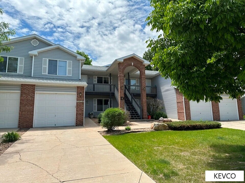 357 Albion Way in Fort Collins, CO - Building Photo