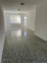 233 NW 84th Terrace in Miami, FL - Building Photo - Building Photo