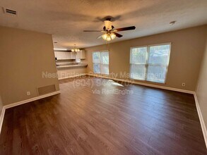 3336 Cypresswood Dr S in Jacksonville, FL - Foto de edificio - Building Photo