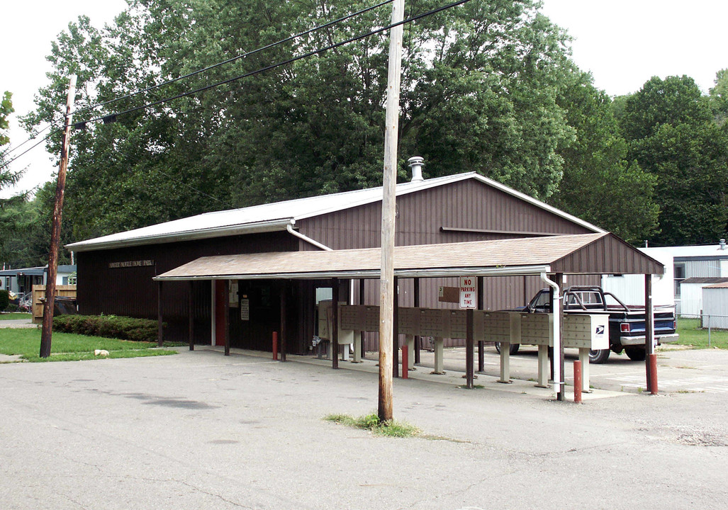 Amber Mobile Home Park in Heath, OH - Building Photo