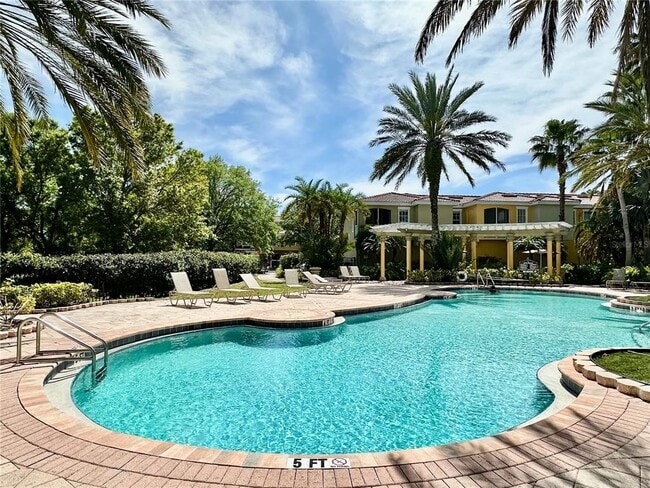 5001 Baraldi Cir in Sarasota, FL - Building Photo - Building Photo