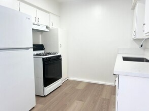 2224 Grand Ave in San Diego, CA - Building Photo - Building Photo