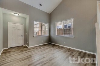 12450 S Hollow Creek Ct in Parker, CO - Foto de edificio - Building Photo