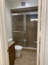 6625 Green Valley Cir, Unit 208 in Culver City, CA - Foto de edificio - Building Photo