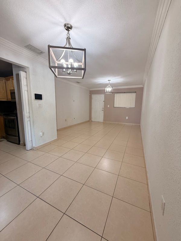 property at 3051 W 76th St