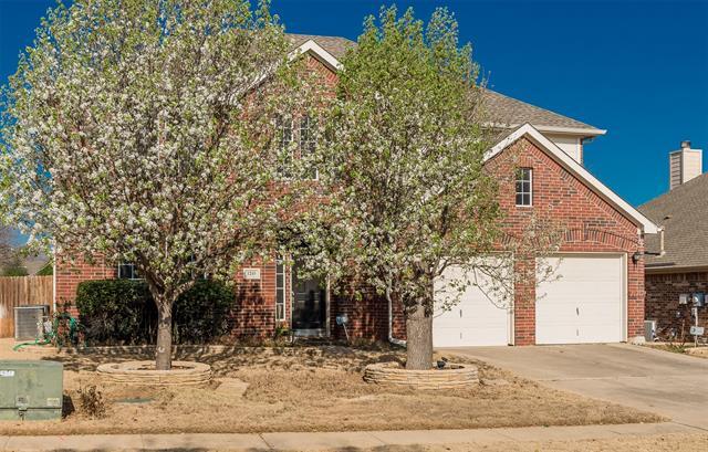 1210 Whispering Oaks Dr in Keller, TX - Building Photo