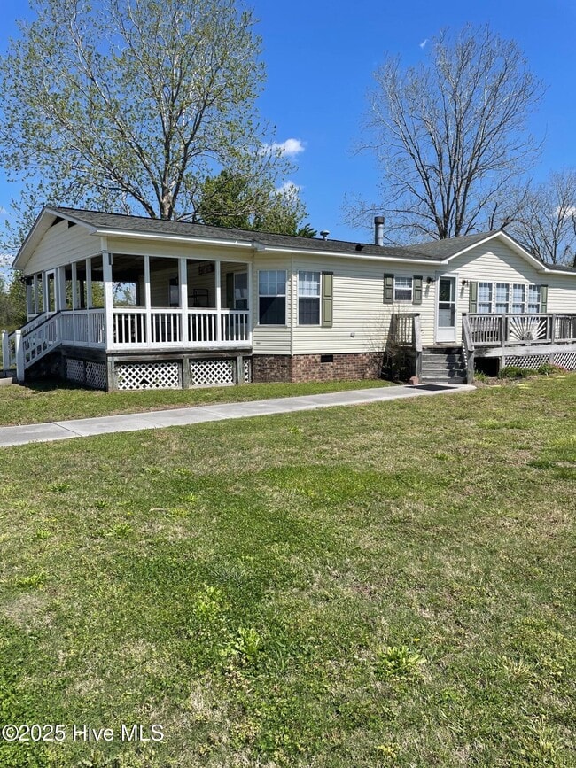 property at 190 Stella Rd