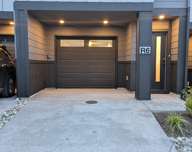 14707 87th Ave SE in Snohomish, WA - Foto de edificio - Building Photo