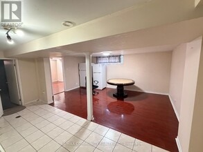 52 Grassington Crescent in Toronto, ON - Building Photo - Building Photo