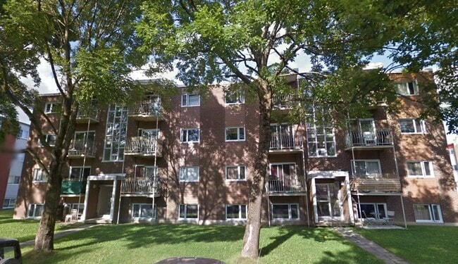 property at 2390 D'alger Rue