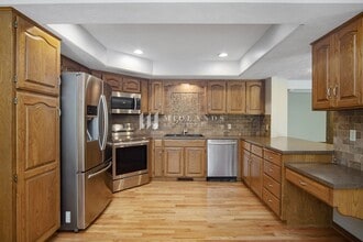 806 S Fillmore St in Papillion, NE - Building Photo - Building Photo