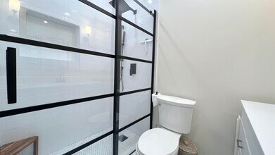 238-240 9th St in Jersey City, NJ - Building Photo - Building Photo